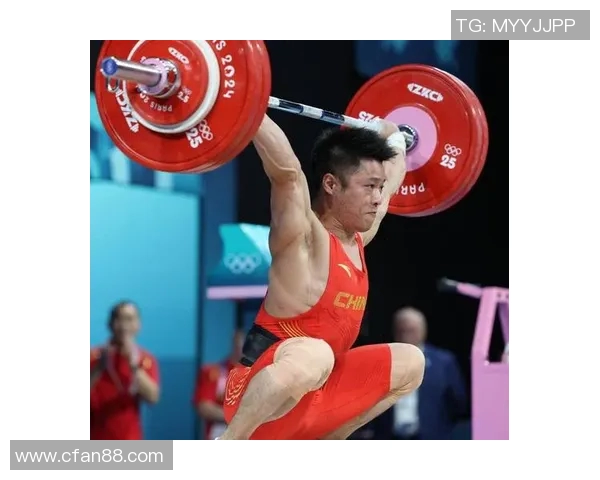 美国男篮成功卫冕奥运冠军，勇夺金牌！