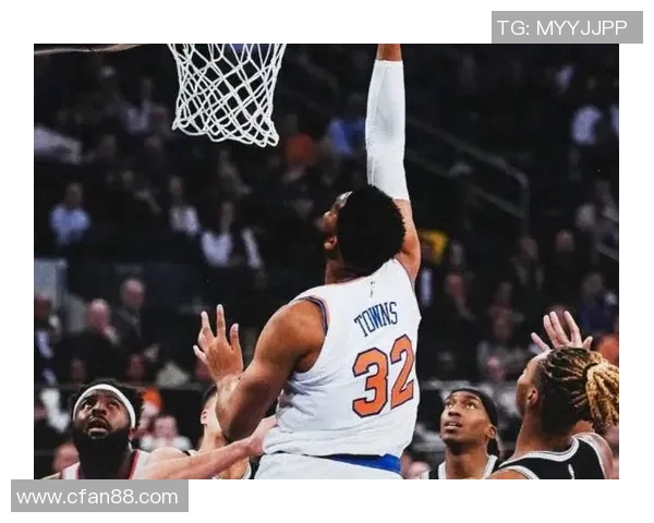 篮网内线优势明显，尼克斯难以抵挡