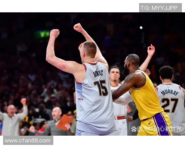 勇士与热火激战12月4日球迷期待精彩对决与精彩表现 勇士与热火激战12月4日球迷期待精彩对决与精彩表现